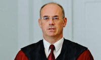 Проф. Атанас Семов изригна срещу лицемерието, което цари в държавата