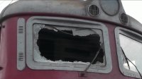 ОТМЪЩЕНИЕ: Машинист срязал спирачните маркучи на локомотива в Лом