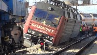 НОВА ДРАМА В БДЖ: Влак дерайлира край Копривщица