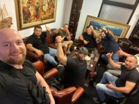 Какви са избирателите на партия "Величие"?