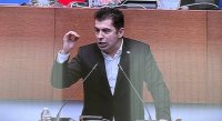 На Кирето не трябва да му се вярва какво говори, нито сричка!