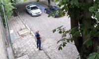 ИЗВЪНРЕДНО! Труп лежи в центъра на София (СНИМКИ)
