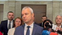 Костадин Костадинов: Ключът за съставяне на правителство с третия мандат е в ръцете на ПП-ДБ (ВИДЕО)