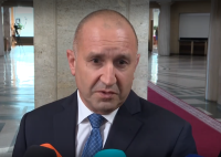 Румен Радев след гласуването: Политическата криза продължава!