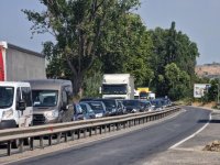 Над два километра колона от автомобили на ГКПП "Кулата"