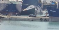 Инцидент в Иран: Военноморски разрушител се е преобърнал по време на ремонт, има ранени моряци