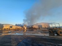 Пожарът в предприятието за отпадъци край Пловдив е потушен