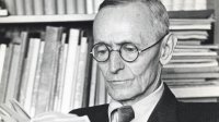 Херман Хесе: Дълбоко в съня си човек влиза в своята съкровенност, но не го знае