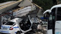 Бургас отдава почит на двамата полицаи, загинали преди 2 години (СНИИМКИ)