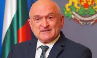 Премиерът разпореди незабавни проверки в театрите в Смолян и Разград