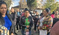 Протест в Сандански: Родилката, загубила детето си в линейка, обвинява за фелдшер за бездействие: Молех да ми помогнат, усещах го, че мърда
