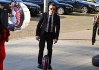 ПАЛЯЧОТО СМЕНИ ОТБОРА! Божанков оплю ППДБ за &ldquo;кордона около Пеевски&rdquo;