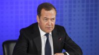Медведев: Украйна трябва да избира между Русия или изчезване от картата на света