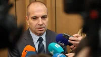 Караджов: Необходима е по-добра защита на летището срещу дронове