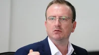Таравари пристига в София на посещение на пострадалите от пожара в Кочани