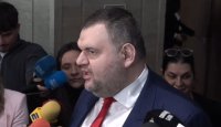 Пеевски към Киселова: Веднага изхвърлете Костадинов от залата!