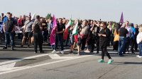 Миньори от протеста: В плановете са предвидени 700 милиона евро за двете американски централи, тъй като зам.-министърът на енергетиката е техен бивш директор (ВИДЕО)