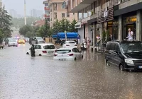 Турция е под вода, спрени са редица вътрешни полети (ВИДЕО)