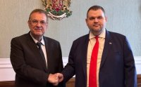 Алгафари: Чакъров се оттегли достойно, а Пеевски обедини ДПС