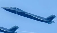 За първи път в света Китай вкара на въоръжение двуместен стелт изтребител от 5-то поколение