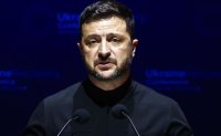 Зеленски подписа закон, който ограничава правомощията на антикорупционните агенции в Украйна
