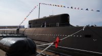 Русия въведе в експлоатация нова стратегическа ядрена подводница (СНИМКИ + ВИДЕО)