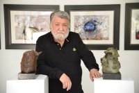 Вежди Рашидов откри изложба &ldquo;Синьо&rdquo; с акварели и скулптури в Бодрум