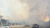 ИЗВЪНРЕДНО! Виненият завод в Славянци е в пламъци