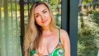 Галя от &bdquo;Каризма&ldquo; разгорещи мрежата с дръзка снимка по прашки
