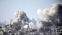 Израелски военни убиха четирима палестинци край пункт за помощи в Газа