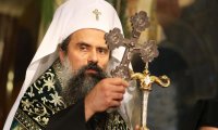 Патриарх Даниил призова да се живее в радостта от Рождество Богородично