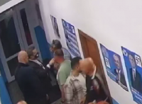 МОЩЕН СКАНДАЛ ВЪВ ВАРНА! Областният шеф на ДПС мутрее, заплашва журналисти и съпартийци, те пък търсят съдействие от Доган и Пеевски