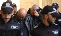 СГС остави в ареста инспекторите от ДАИ, поискали подкуп от екипа на Роби Уилямс