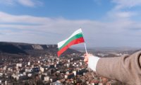 Над 400 българи подадоха заявления за връщане в страната само за 24 часа