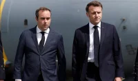 Френската опозицията внесе два вота на недоверие срещу новото правителство