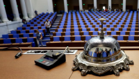 Осем министри под прицел в днешния парламентарен контрол