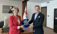  Весела Лечева се срещна с президента на Турския олимпийски комитет в Истанбул