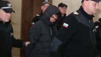 Откараха в болница момчето, обвинено в убийство в столичен мол