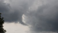Облачно и по-хладно време днес