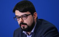 Експерт: Държавата трябва временно да поеме контрола над &bdquo;Лукойл Нефтохим Бургас&ldquo;