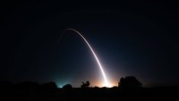 Newsweek: САЩ се готвят да изпробват междуконтинентална балистична ракета Minuteman III (ВИДЕО)