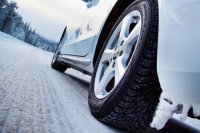 КАТ започва проверки и глоби за автомобили без подходящи зимни гуми