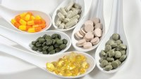 Иззеха забранени лекарства и добавки от магазини в София