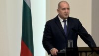 Радев: Искам да поздравя всички български граждани, които се борят за референдума