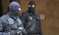 Извънредна акция в &bdquo;Люлин&ldquo;: Полицейският отряд &bdquo;Кобра&ldquo; разследва финансирането на протестите