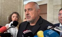 Борисов за протеста пред дома му: Комшиите вече се възмущават, а на &ldquo;протестиращите&rdquo; им платиха на паркинга в Люлин (ВИДЕО)