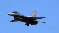 Тайландски изтребители F-16 нанесоха нови удари по Камбоджа