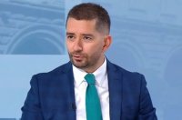 Слави Василев: Ако Румен Радев направи партия, ще е проевропейска - по модела на Орбан