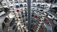 Европейската автомобилна индустрия губи терен пред САЩ и Китай