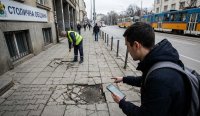 Студент принуди София да види разбитите тротоари с нова платформа